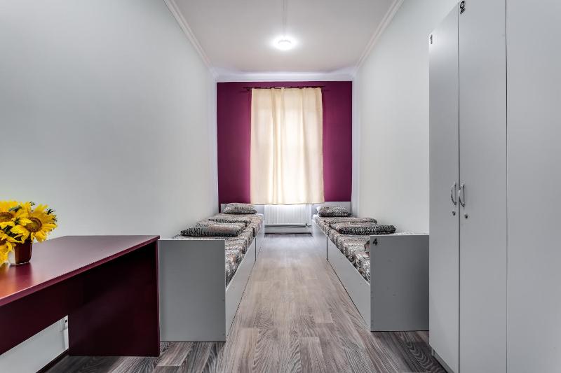 Mister Hostel - image 16