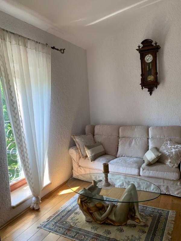 Double Room with Patio image 3