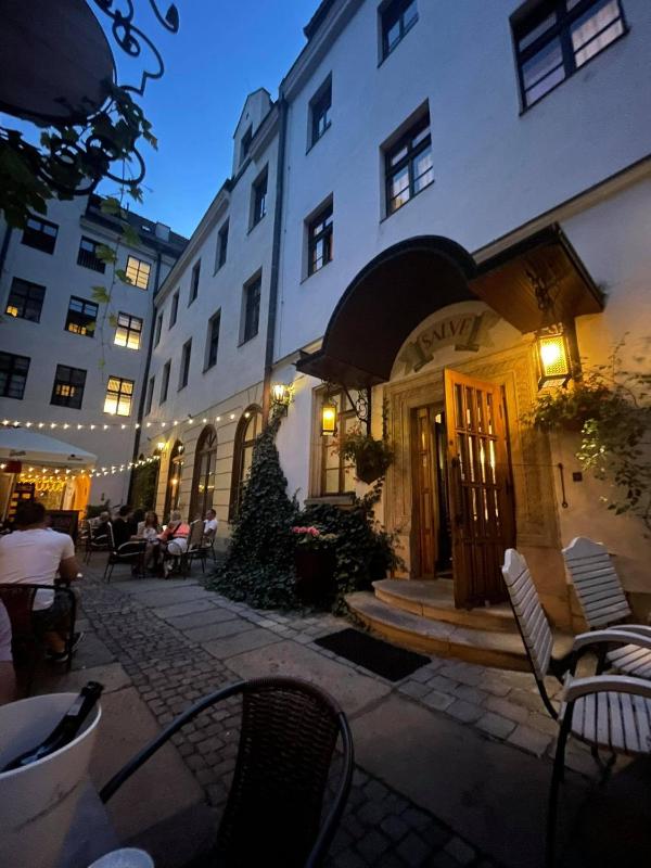 Hotel Dwór Polski - image 9