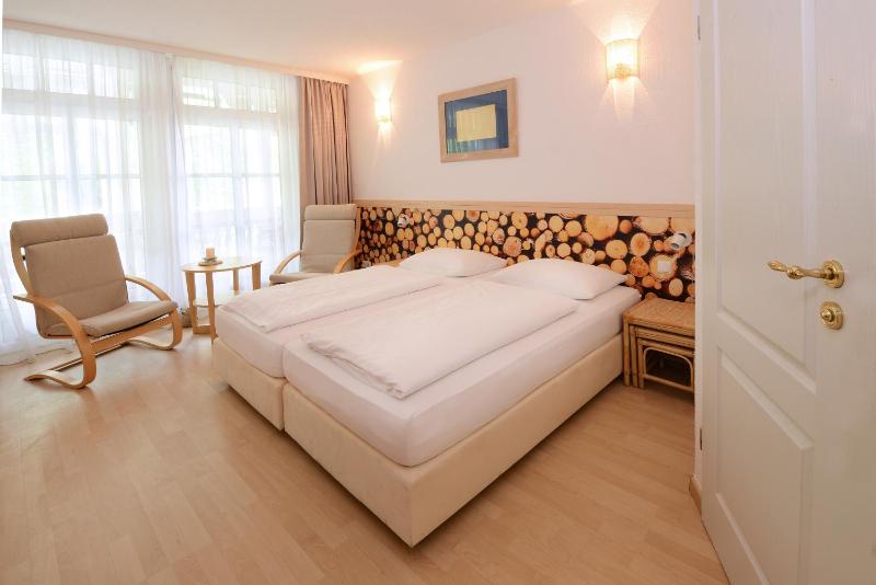 Double Room with Balcony or Terrace image 1