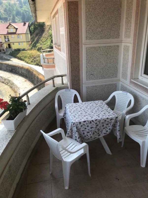 Double Room with Mountain View image 3