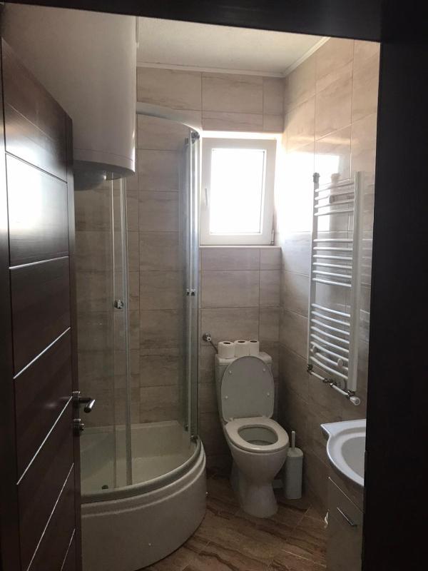 Double Room with Balcony image 3