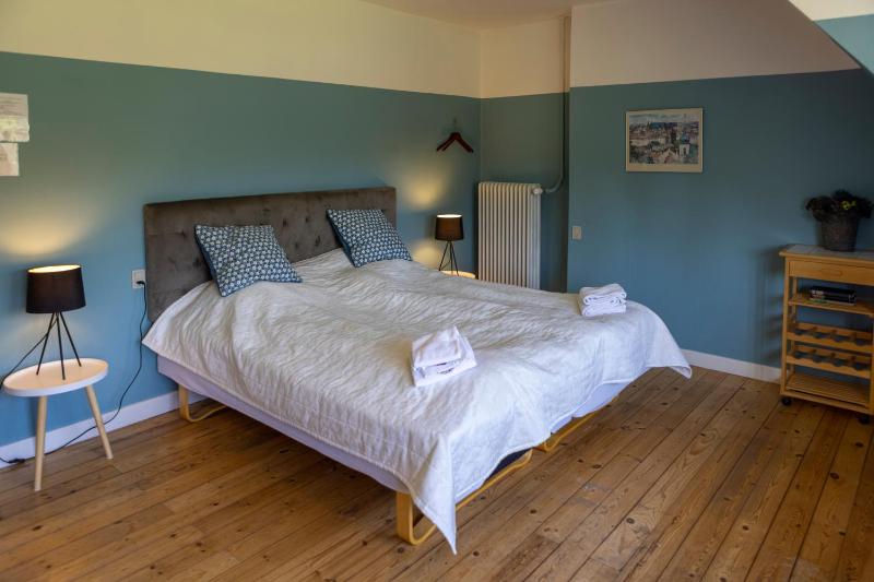Economy Double or Twin Room image 2