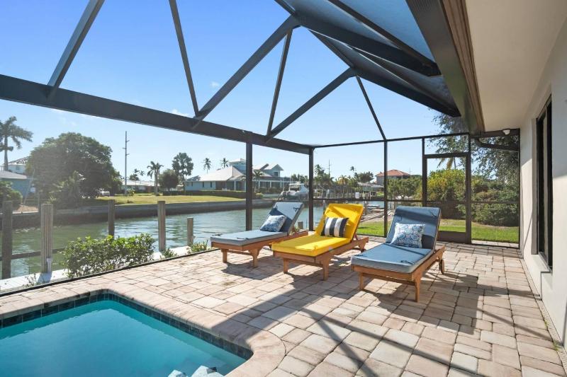 1263 Mulberry Ct - image 35