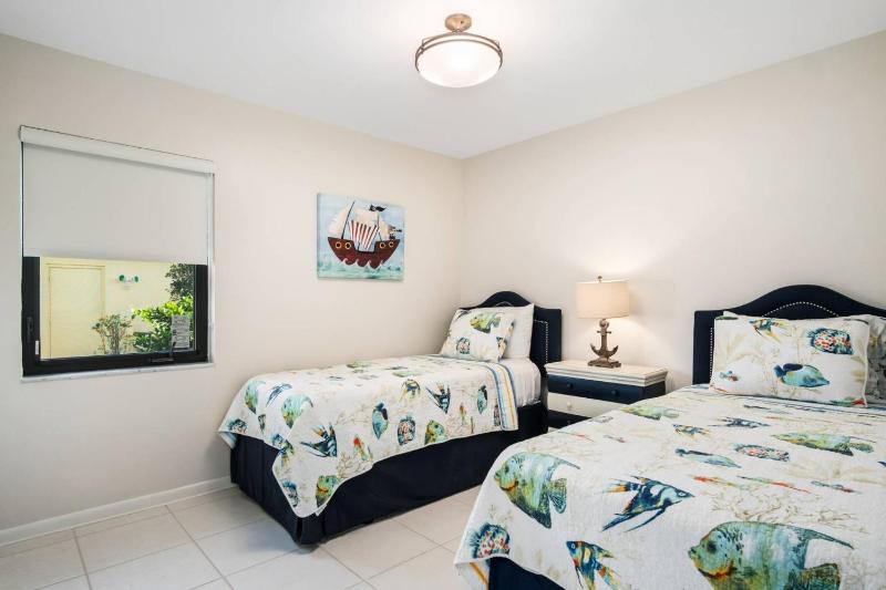 1263 Mulberry Ct - image 39