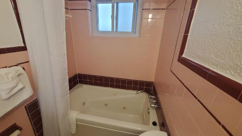 Two-Bedroom Apartment image 3