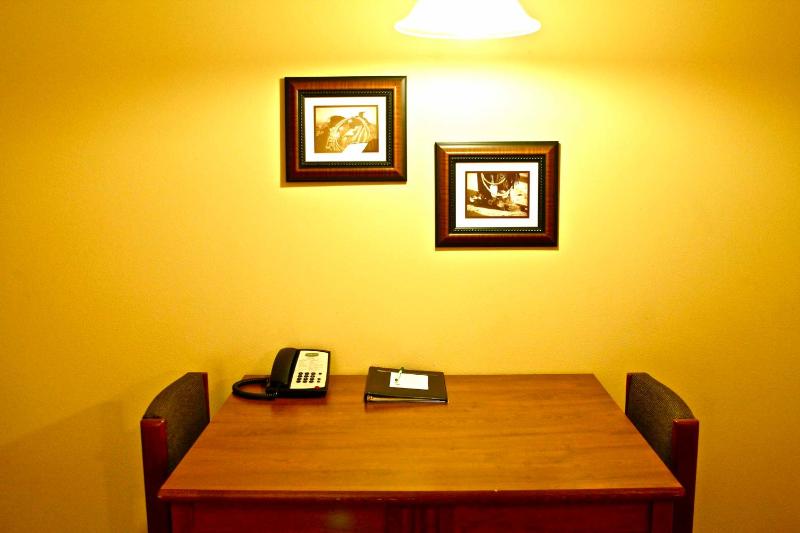 Suite with Whirlpool image 2