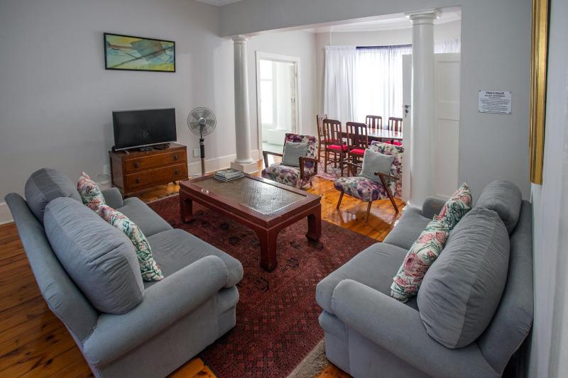 Harcourt Lodge - image 1