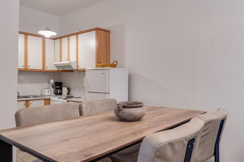 Two-Bedroom Apartment (5 Adults) image 2