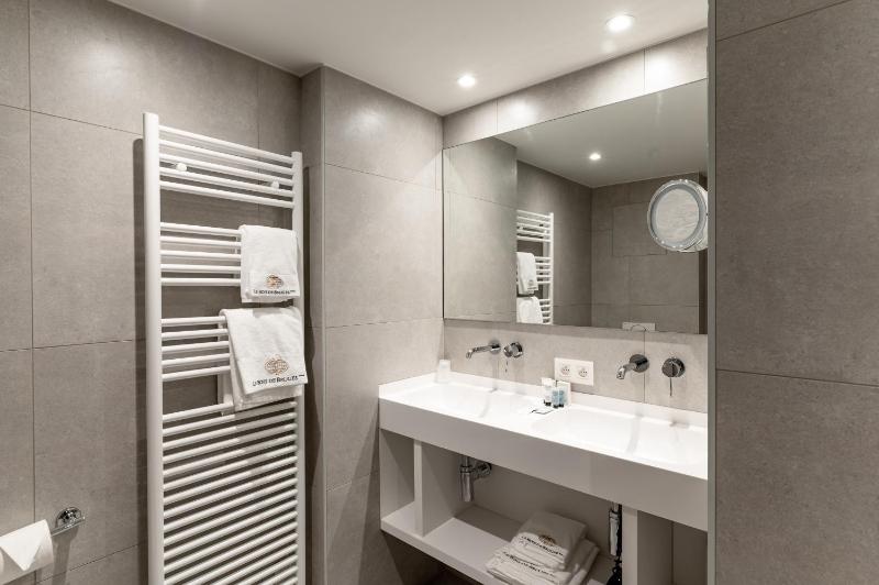Suite image 3