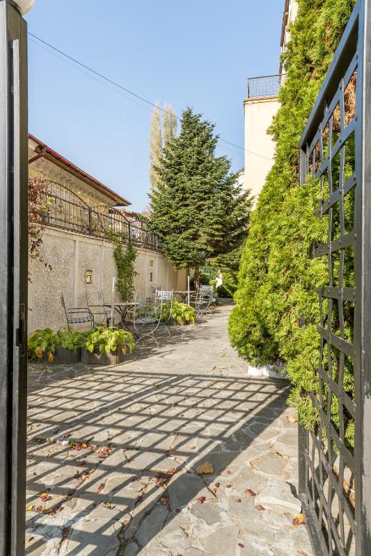 One Love Terrace Apartment - image 12