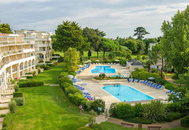 Appartement dans résidence avec piscine pour 6 - image 9