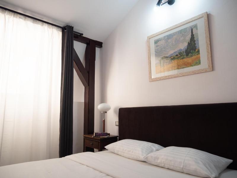 One Love Terrace Apartment - image 3