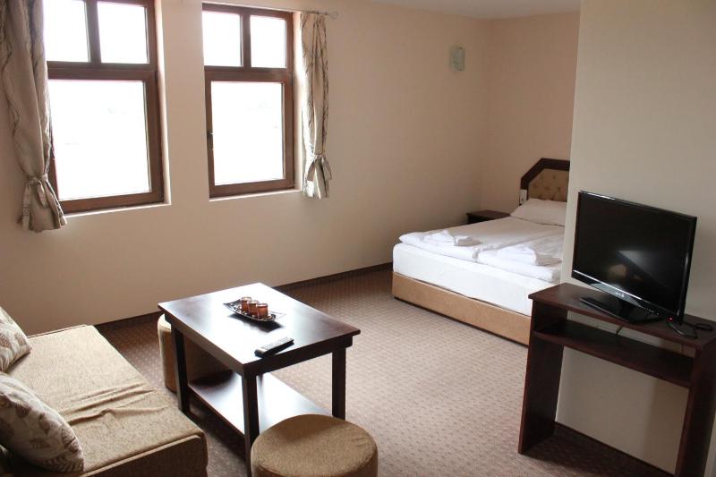 Double Room image 1