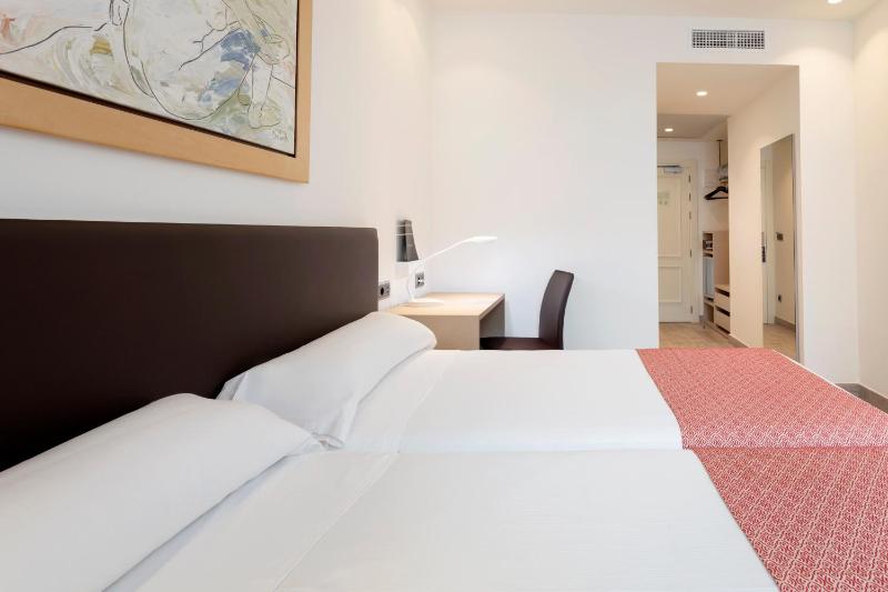 Premium Room image 2