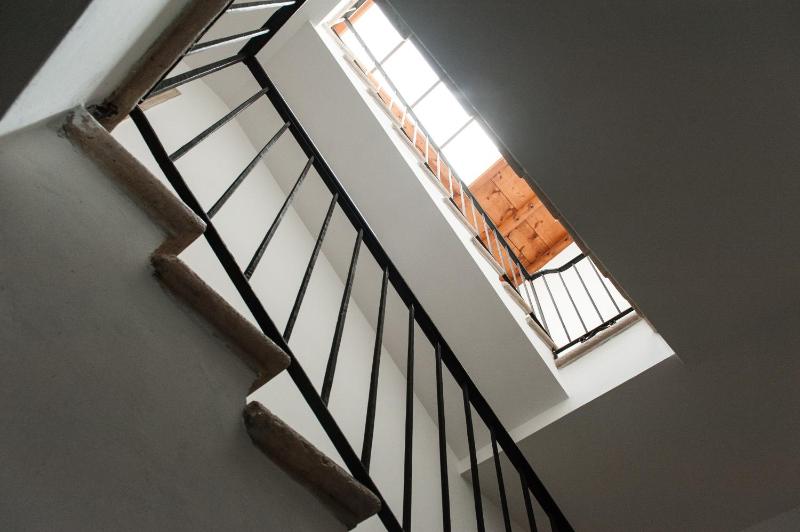 Mazzini Suite B Two-Bedroom Apartment image 2