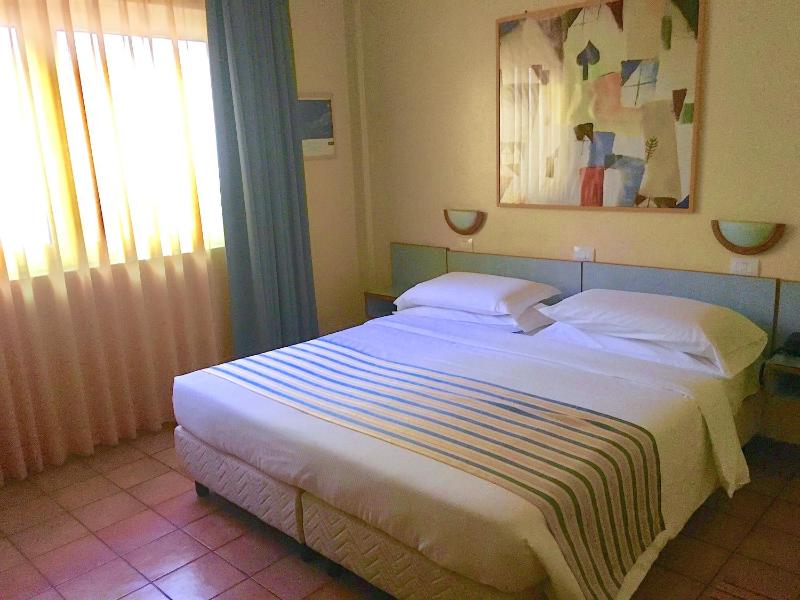 Double or Twin Room image 1