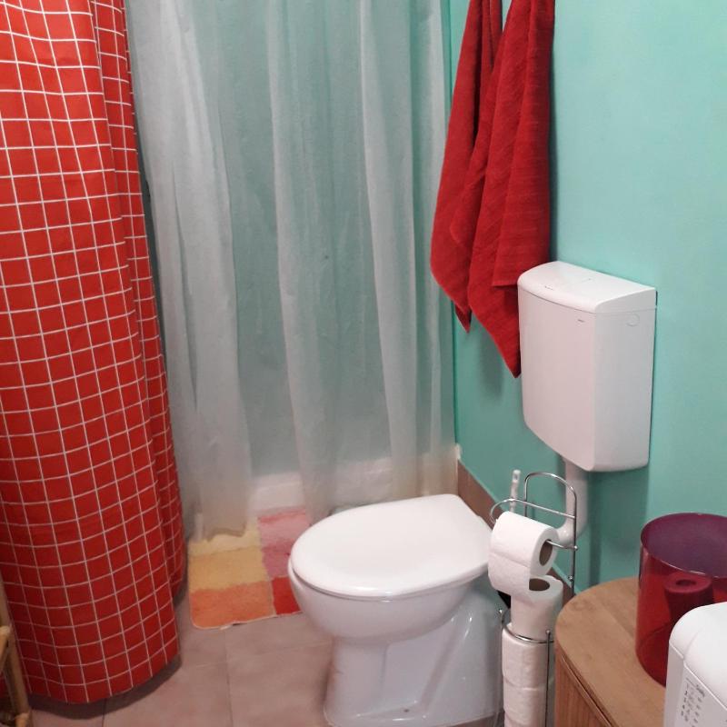 Twin Room with Garden View image 3