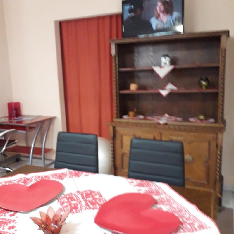 Twin Room with Garden View image 2