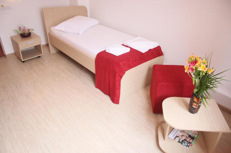 Single Room with Private Bathroom image 2