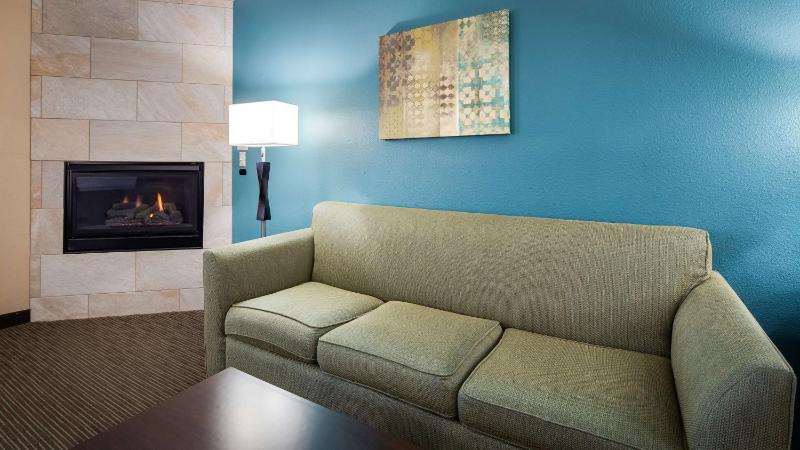 King Room with Fireplace image 2