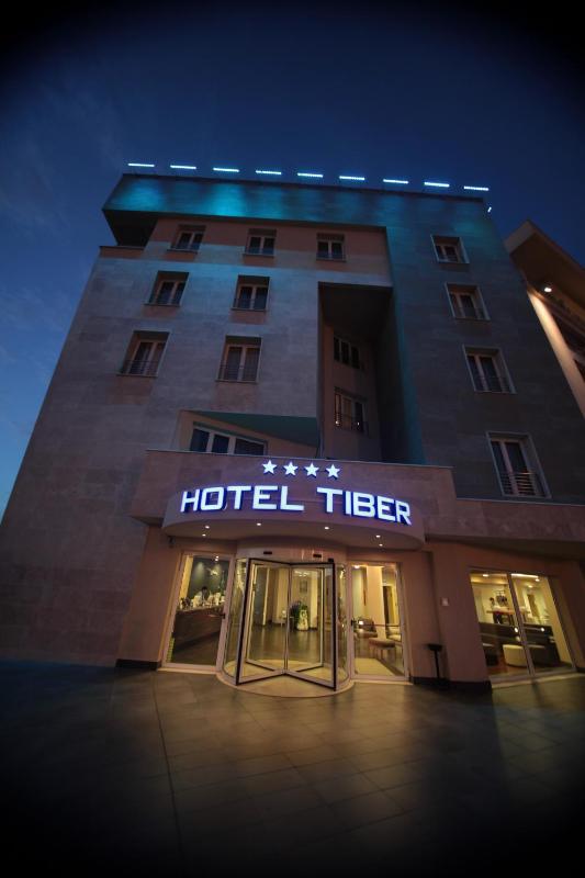 Hotel Tiber Rooftop & Wellness - image 14