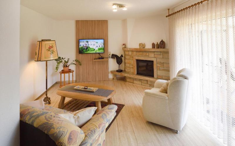 Apartment image 4