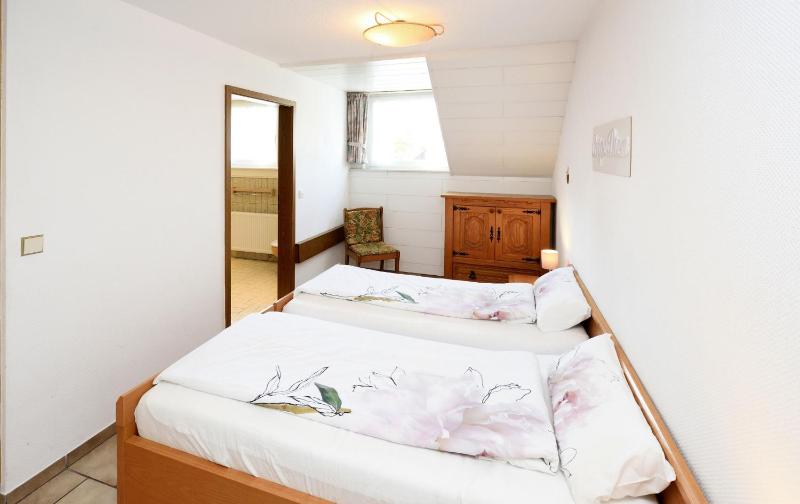 Apartment image 3