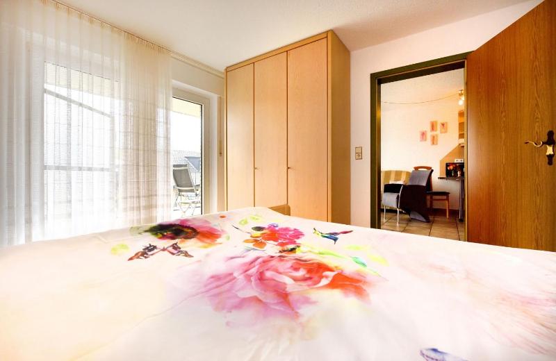 Apartment image 3