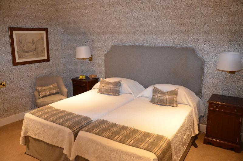 Double Room with Sea View image 3