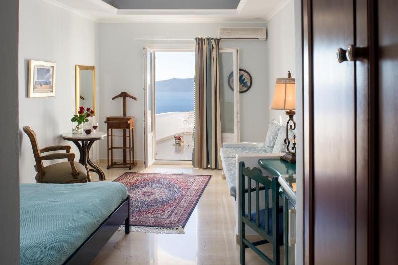 Deluxe Double or Twin Room with Outdoor Hot Tub image 4