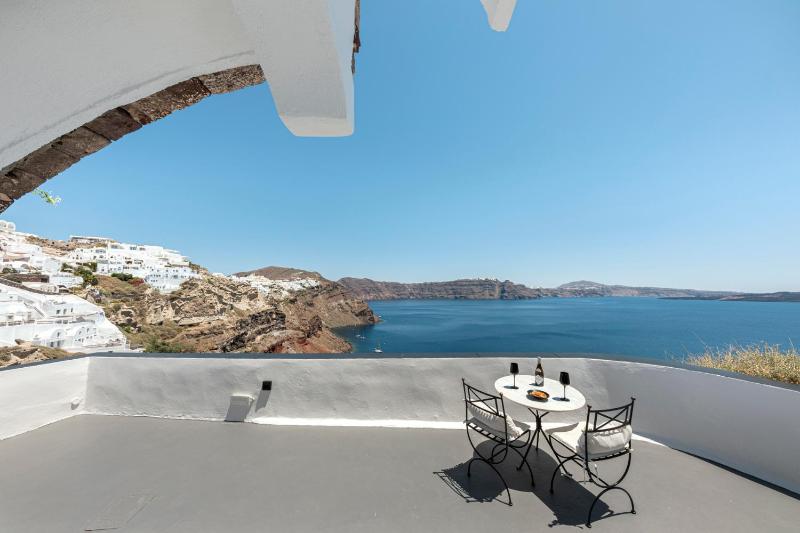 Pearl of Caldera Oia - Boutique Hotel by Pearl Hotel Collection - image 48