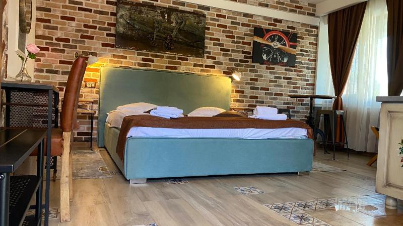 Studio Apartment image 4