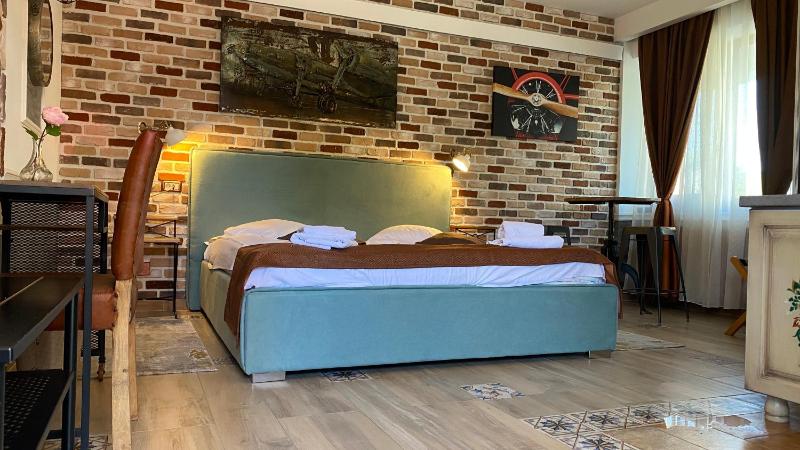 Apartment with Garden View image 1