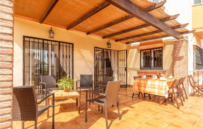 Cozy Home In Benalmádena - image 20