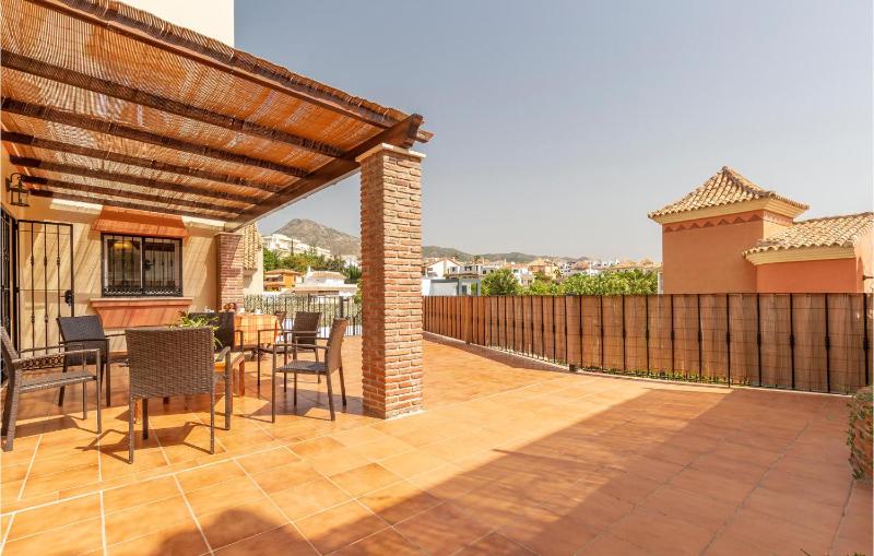 Cozy Home In Benalmádena - image 31
