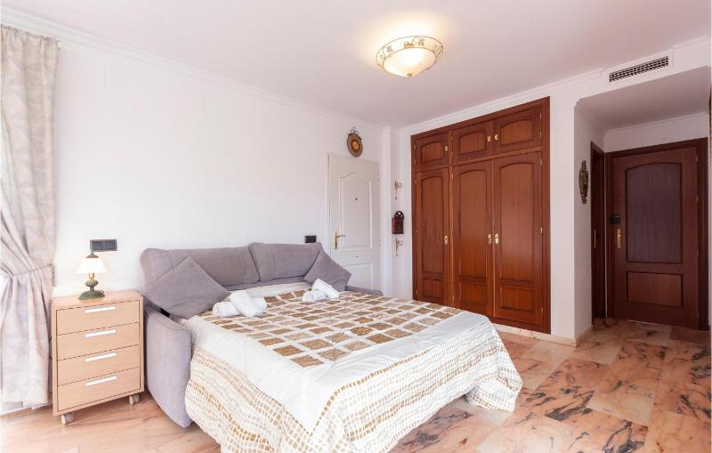 Cozy Home In Benalmádena - image 21