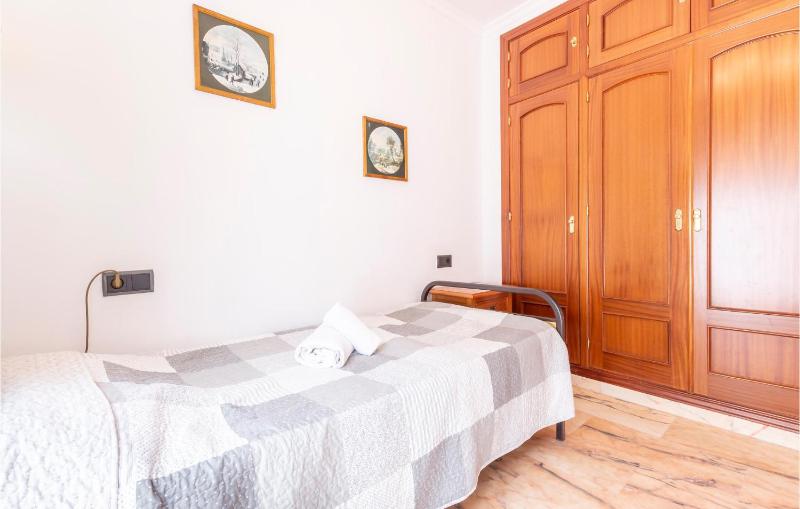 Cozy Home In Benalmádena - image 19