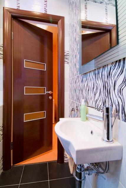 Standard Double Room image 2