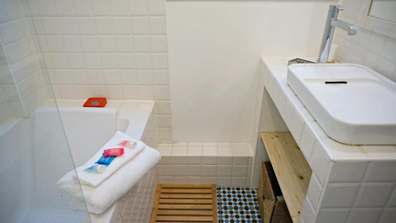 Little Suite - Marianne - image 15