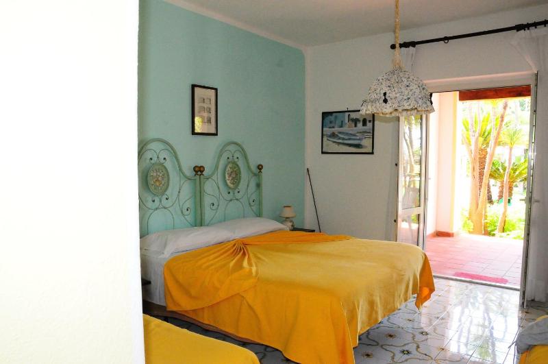 Standard Double or Twin Room with Balcony image 3