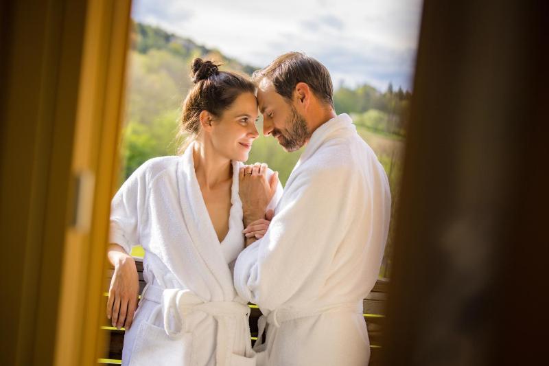 Deluxe Plus Double Room image 3