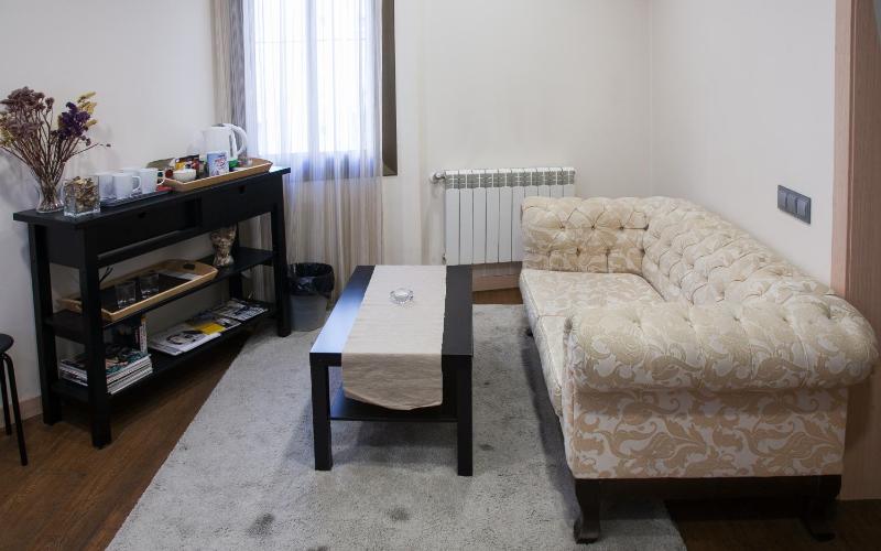 Quadruple Room with Private Bathroom image 4