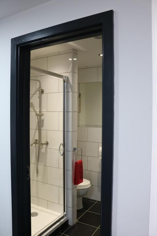 Trivelles Regency Nottingham - image 33