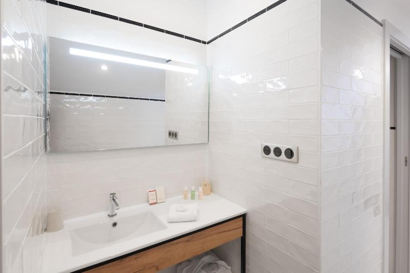 Executive Suite image 2