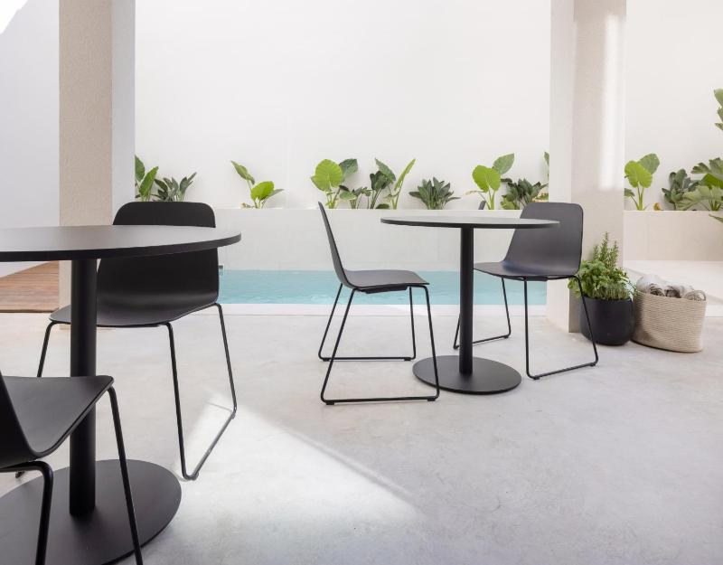 YOURS boutique stay - image 4