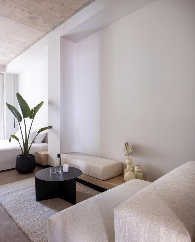Superior Double Room image 3