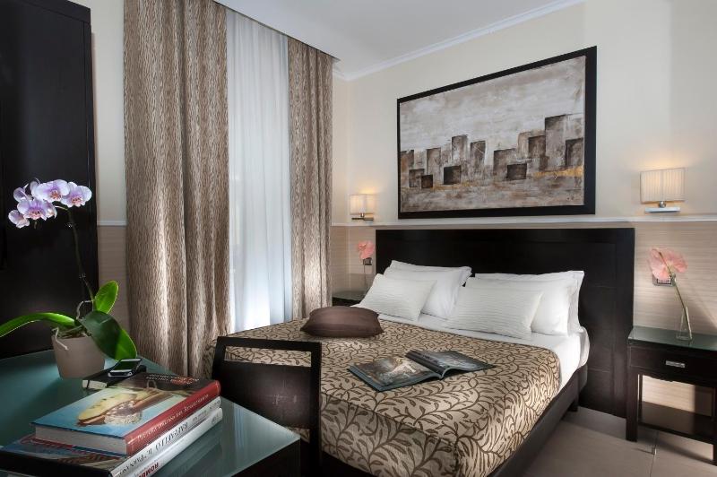 Double or Twin Room image 2