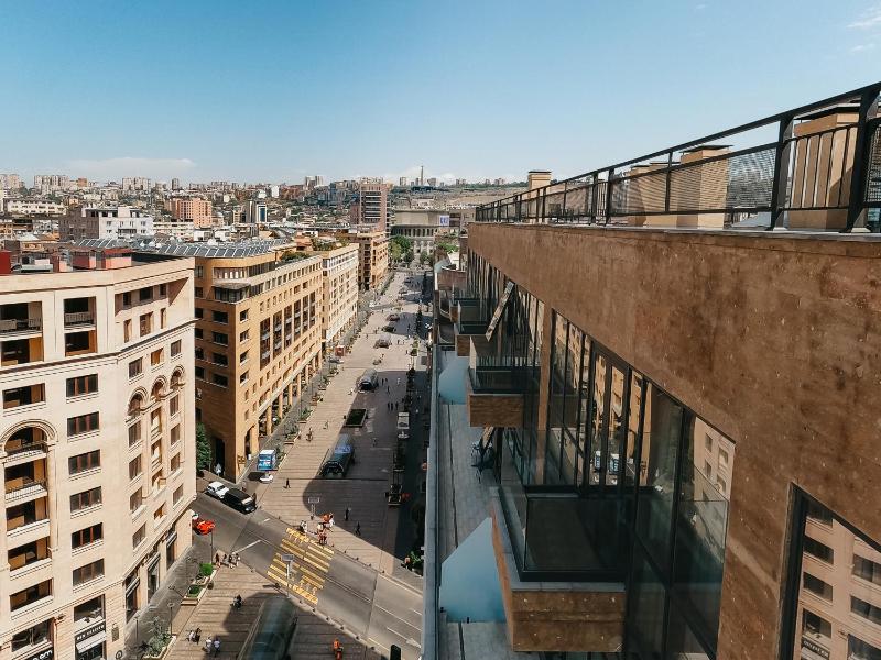 Superior Apartment image 2