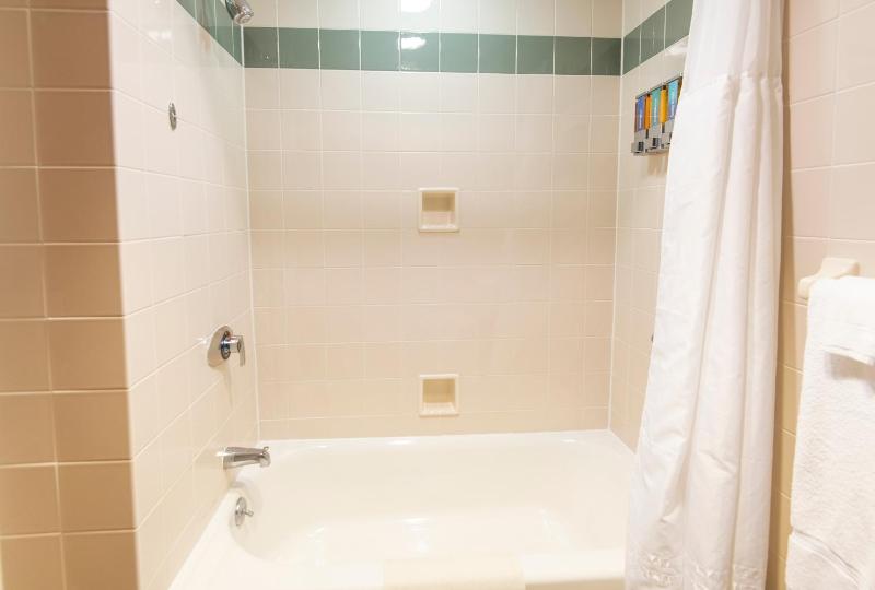 Double Room image 4